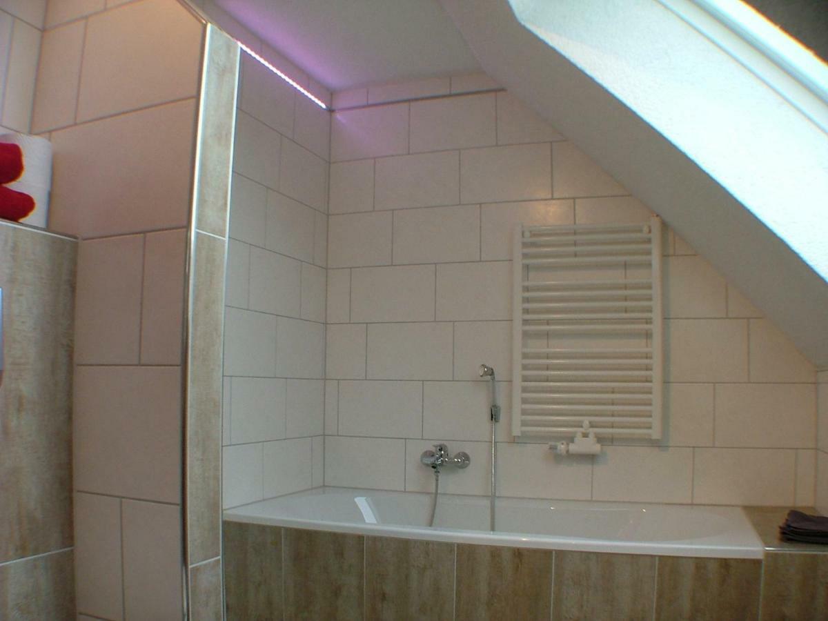 Hotel Garni Pension Zur Lutherstadt Lutherstadt Eisleben Extérieur photo